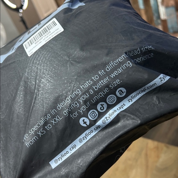 Chic Women's Hat with Black Ribbon Bow - Picture 9 of 13